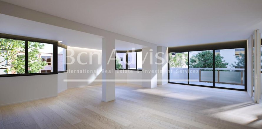 Apartamento de 4 dormitorios en venta en Barcelona, Cataluña, Spain № 2856
