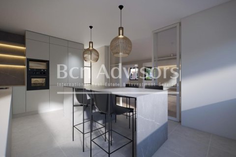 Apartamento de 4 dormitorios en venta en Barcelona, Cataluña, Spain № 2856 - foto 6