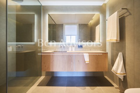 Apartamento de 2 dormitorios en venta en Barcelona, Cataluña, Spain № 2855 - foto 18