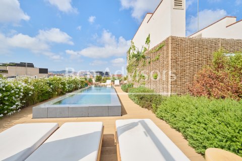 Apartamento de 2 dormitorios en venta en Barcelona, Cataluña, Spain № 2855 - foto 29