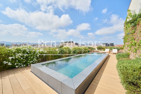 Apartamento de 2 dormitorios en venta en Barcelona, Cataluña, Spain № 2855