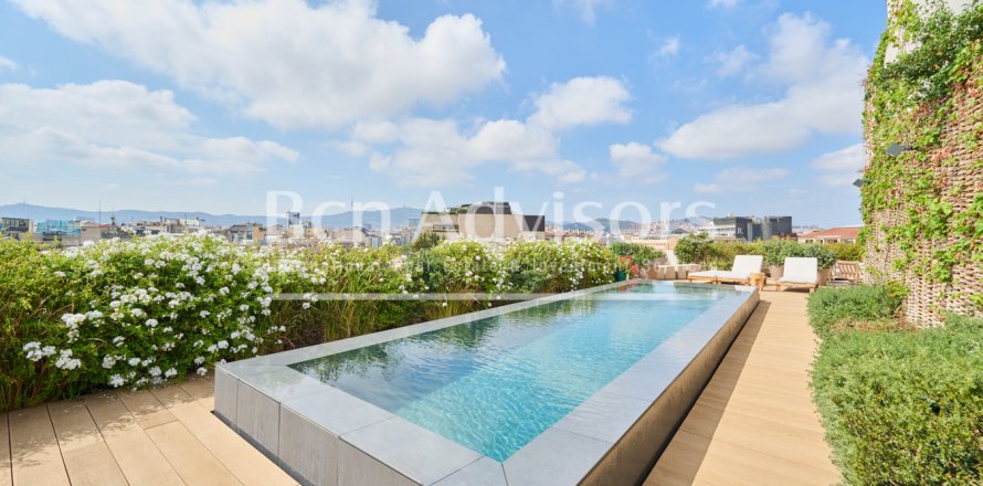 Apartamento de 2 dormitorios en venta en Barcelona, Cataluña, Spain № 2855