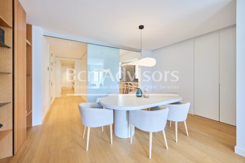 Apartamento de 2 dormitorios en venta en Barcelona, Cataluña, Spain № 2852 - foto 21