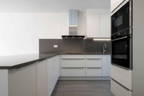 Ático de 4 dormitorios en venta en Can Draper Residencial Fase III L'Ametlla del Vallès, Barcelona, Cataluña, Spain № 3310 - foto 8
