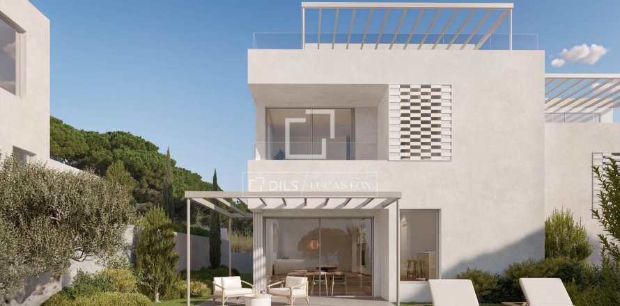 4 chambres villa à vendre à Caldes d'Estrac, Barcelona, Catalonia, Spain № 4176