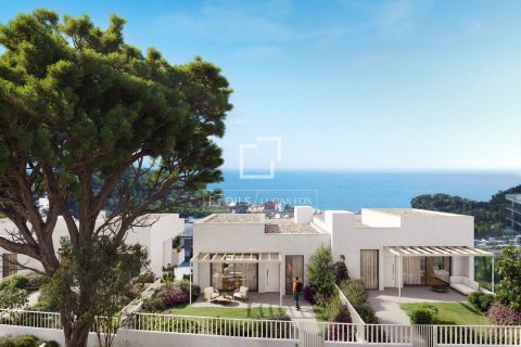 Villa de 4 dormitorios en venta en Caldes d'Estrac, Barcelona, Cataluña, Spain № 4175