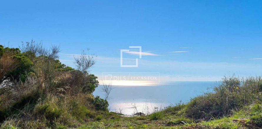 Villa de 4 dormitorios en venta en Caldes d'Estrac, Barcelona, Cataluña, Spain № 4177