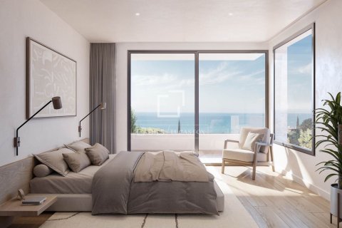 Villa de 4 dormitorios en venta en Caldes d'Estrac, Barcelona, Cataluña, Spain № 4177 - foto 11