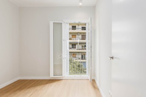 Apartamento de 3 dormitorios en venta en Barcelona, Cataluña, Spain № 4179 - foto 23