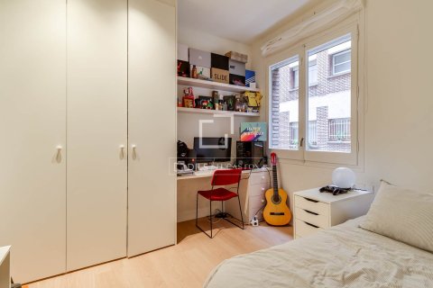 4 bedrooms apartment for sale in Barcelona, Catalonia, Spain № 6832 - photo 25