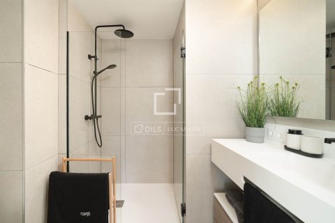 Ático de 3 dormitorios en venta en Sant Boi de Llobregat, Barcelona, Cataluña, Spain № 6831 - foto 22