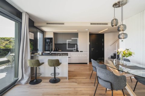 Ático de 3 dormitorios en venta en Sant Boi de Llobregat, Barcelona, Cataluña, Spain № 6831 - foto 3