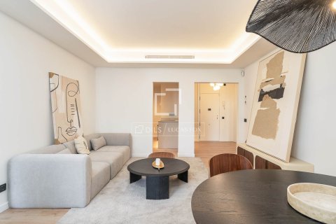 Купить квартиру в Барселона, Испания с 3 спальни, 100м², № 6833 - фото 23