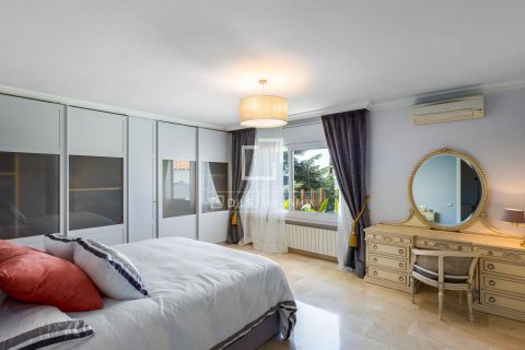 6 bedrooms villa for sale in Alella, Barcelona, Catalonia, Spain № 8792 - photo 22