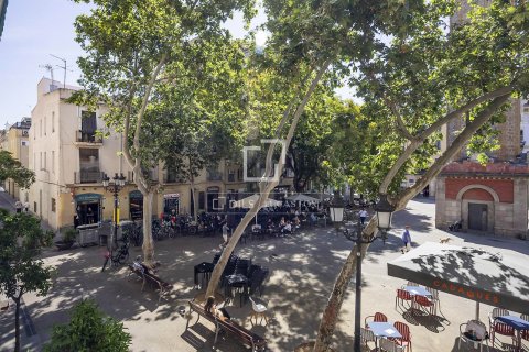 Apartamento de 3 dormitorios en venta en Barcelona, Cataluña, Spain № 8791 - foto 8