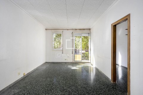 Apartamento de 3 dormitorios en venta en Barcelona, Cataluña, Spain № 8791 - foto 4