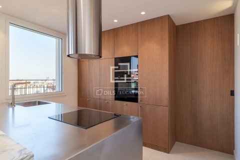 Купить пентхаус в Барселона, Испания с 3 спальни, 117м², № 8789 - фото 4