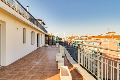Купить пентхаус в Барселона, Испания с 3 спальни, 117м², № 8789 - фото 23