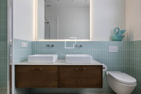 Apartamento de 3 dormitorios en venta en Barcelona, Cataluña, Spain № 8794 - foto 18