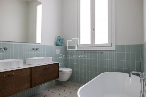 Apartamento de 3 dormitorios en venta en Barcelona, Cataluña, Spain № 8794 - foto 17