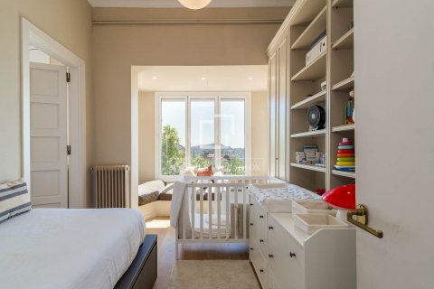 Apartamento de 3 dormitorios en venta en Barcelona, Cataluña, Spain № 8790 - foto 18