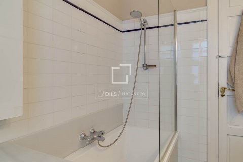 Apartamento de 3 dormitorios en venta en Barcelona, Cataluña, Spain № 8790 - foto 26