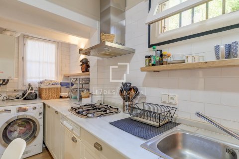 Apartamento de 3 dormitorios en venta en Barcelona, Cataluña, Spain № 8790 - foto 12
