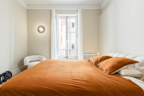 Apartamento de 3 dormitorios en venta en Barcelona, Cataluña, Spain № 6567 - foto 18