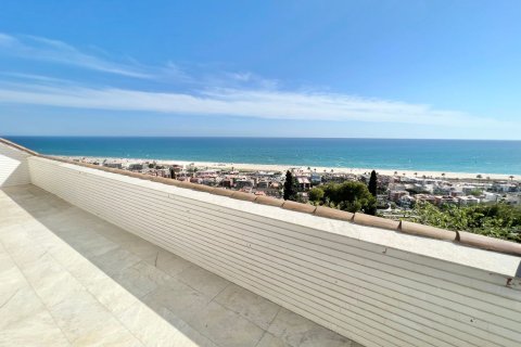 7 bedrooms house for sale in Castelldefels, Barcelona, Catalonia, Spain № 6571 - photo 6
