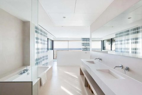 Сasa de 8 dormitorios en venta en Castelldefels, Barcelona, Cataluña, Spain № 6570 - foto 10