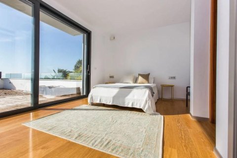 Сasa de 8 dormitorios en venta en Castelldefels, Barcelona, Cataluña, Spain № 6570 - foto 9