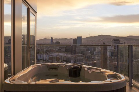Apartamento de 3 dormitorios en venta en Diagonal Mar, Barcelona, Cataluña, Spain № 1185 - foto 15