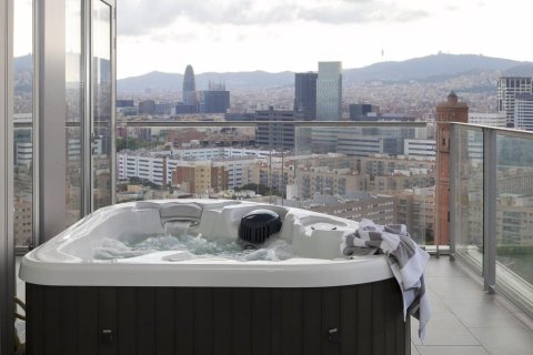 Apartamento de 3 dormitorios en venta en Diagonal Mar, Barcelona, Cataluña, Spain № 1185 - foto 5