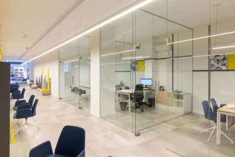 Propiedad comercial de 101 m² en venta en Eixample, Barcelona, Cataluña, Spain № 8034