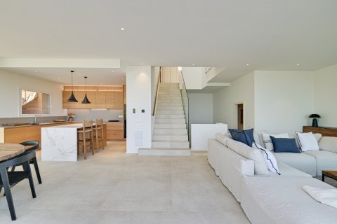 Сasa de 4 dormitorios en venta en Begur, Gerona, Cataluña, Spain № 1665 - foto 27