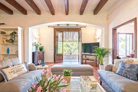 Сasa de 7 dormitorios en venta en Tamariu, Gerona, Cataluña, Spain № 1667 - foto 22