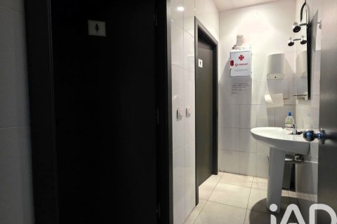 Propiedad comercial de 1128 m² en venta en Cervelló, Barcelona, Cataluña, Spain № 8465 - foto 20