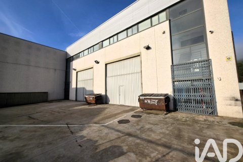 Propiedad comercial de 1128 m² en venta en Cervelló, Barcelona, Cataluña, Spain № 8465