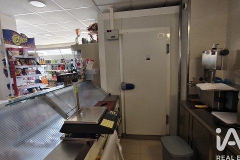 Propiedad comercial de 89 m² en alquiler en Cardedeu, Barcelona, Cataluña, Spain № 8461 - foto 6
