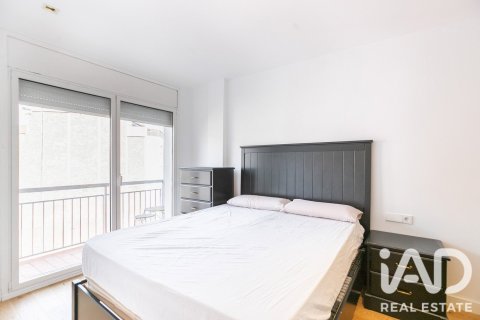 Apartamento de 2 dormitorios en venta en Barcelona, Cataluña, Spain № 8466 - foto 13