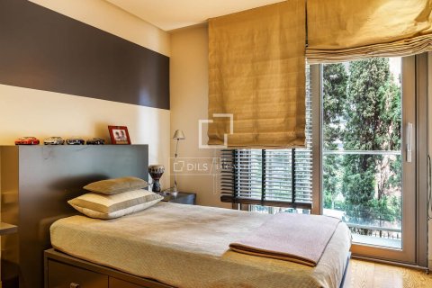 Apartamento de 5 dormitorios en venta en Barcelona, Cataluña, Spain № 4007 - foto 26
