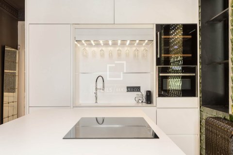 Apartamento de 2 dormitorios en venta en Barcelona, Cataluña, Spain № 4011 - foto 17