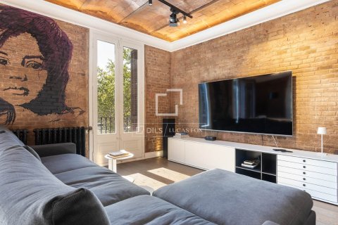 Apartamento de 2 dormitorios en venta en Barcelona, Cataluña, Spain № 4011 - foto 3