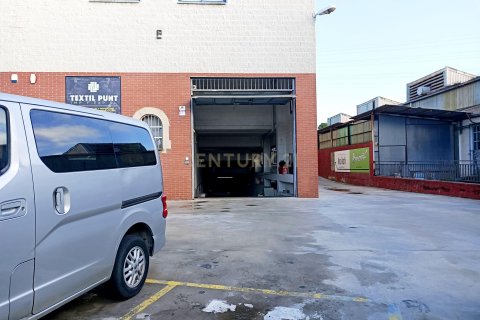 1284 sq.m. commercial property for sale in Mataro, Barcelona, Catalonia, Spain № 9007 - photo 3