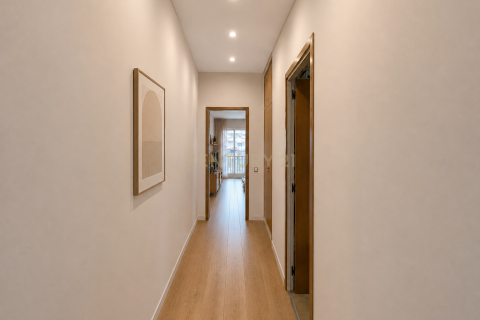 4 bedrooms apartment for sale in Barcelona, Catalonia, Spain № 9006 - photo 8