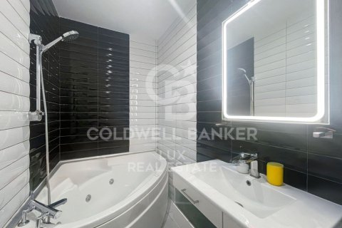 Propiedad comercial en venta en Roses, Gerona, Cataluña, Spain № 5891 - foto 14