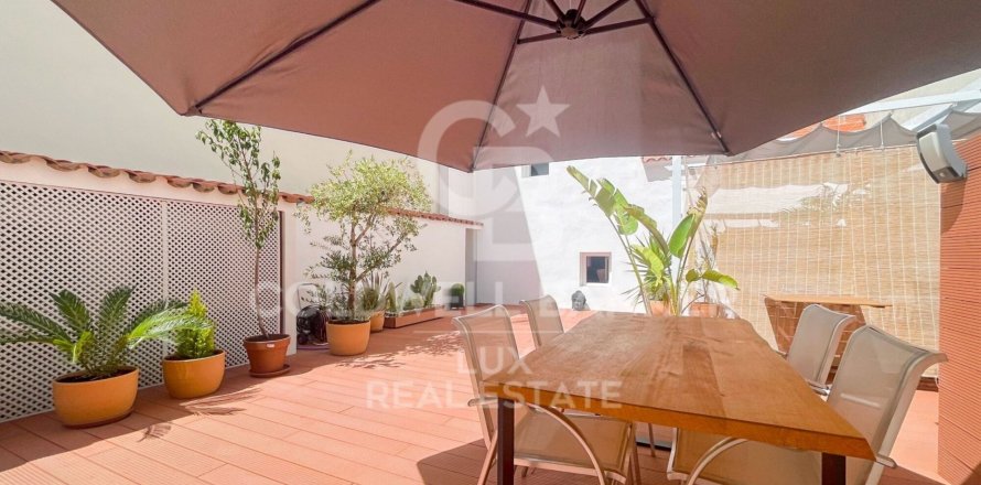 Propiedad comercial en venta en Roses, Gerona, Cataluña, Spain № 5891