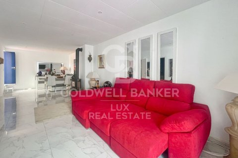 Propiedad comercial en venta en Roses, Gerona, Cataluña, Spain № 5891 - foto 9