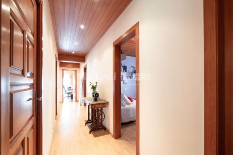 Villa de 7 dormitorios en venta en Principado De Andorra (Ninguna Poblacion Tiene C.P.), Lérida, Cataluña, Spain № 5890 - foto 8