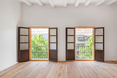 Apartamento de 3 dormitorios en venta en Trafalgar 72 Barcelona, Cataluña, Spain № 3423 - foto 5